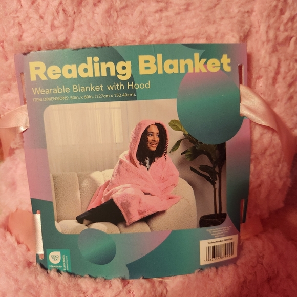 Pink Wearable Blanket with Hood - Picture 2 of 2